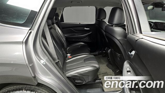 Hyundai Santa Fe Gasoline 2.5T 2WD Prestige 2021 — фото 11