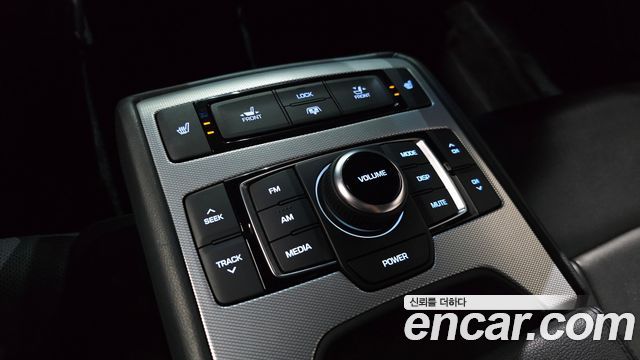 Genesis G80 3.3 GDI AWD Prestige 2018 — фото 33