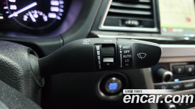 Genesis G80 3.3 GDI AWD Prestige 2018 — фото 36