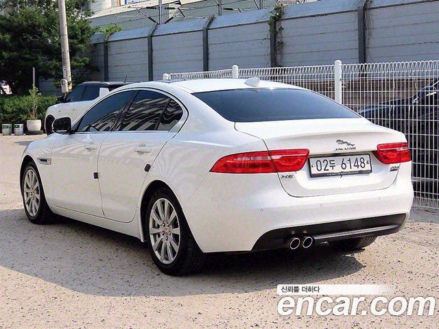 Jaguar XE 20d Perstige AWD 2017 — фото 2
