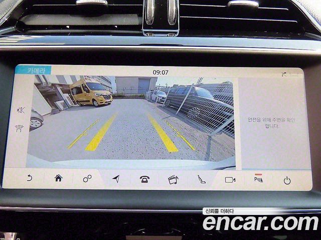 Jaguar XE 20d Perstige AWD 2017 — фото 21