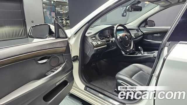 BMW 5 Series GT (F07) GT ED Edition 2016 — фото 10