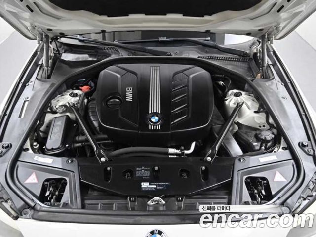 BMW 5 Series (F10) 520d 2012 — фото 6