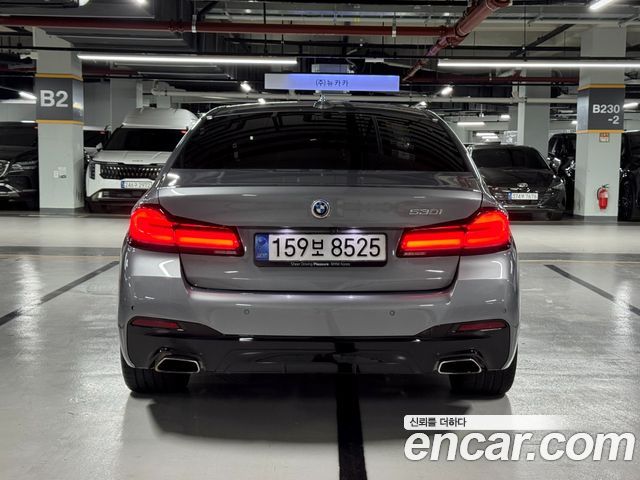 BMW 5 Series (G30) 530i M Sport Package 2023 — фото 4