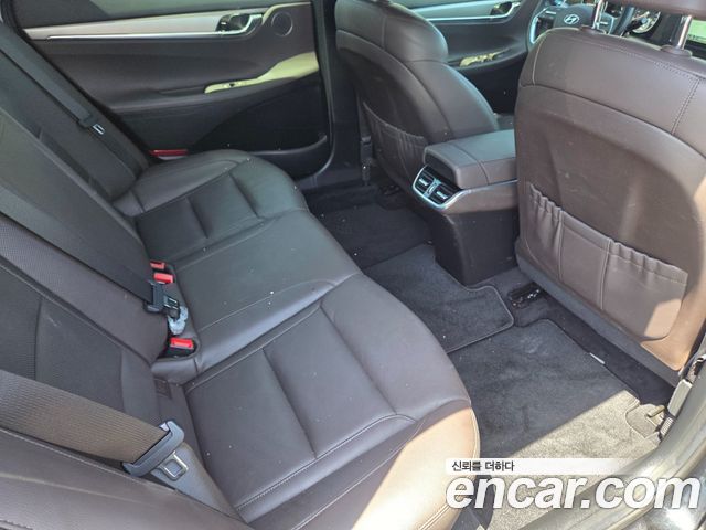 Hyundai Grandeur (IG) 2.5 Premium Choice 2021 — фото 23