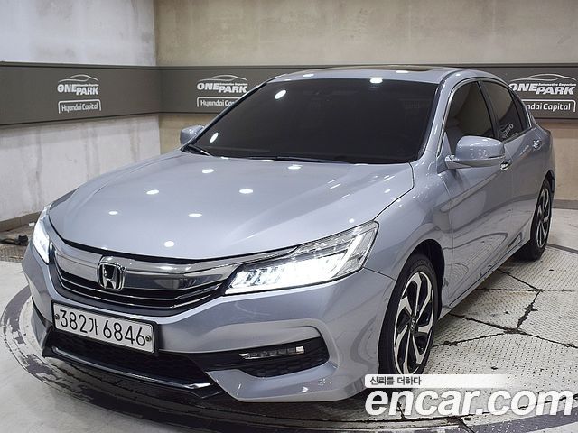 Honda Accord 2.4 9th