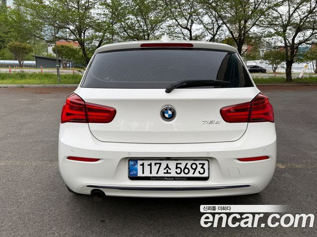 BMW 1 Series (F20) 118d Sport 5Door 2017 — фото 4