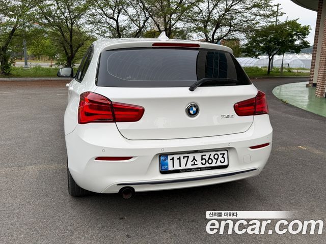 BMW 1 Series (F20) 118d Sport 5Door 2017 — фото 5