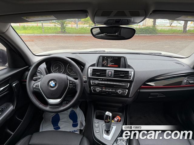 BMW 1 Series (F20) 118d Sport 5Door 2017 — фото 18