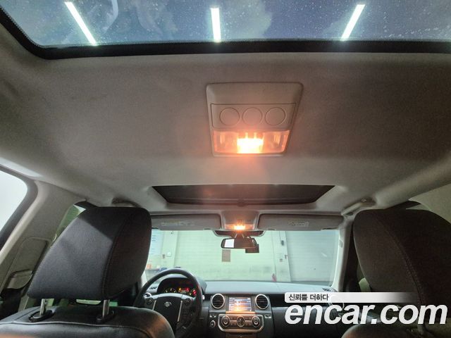 Land Rover Discovery 4 3.0 TDV6 SE 2015 — фото 18