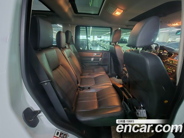 Land Rover Discovery 4 3.0 TDV6 SE 2015 — фото 22