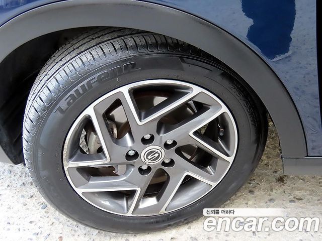 KG Mobility (SsangYong) Tivoli Air 1.5 A5 2WD 2022 — фото 24