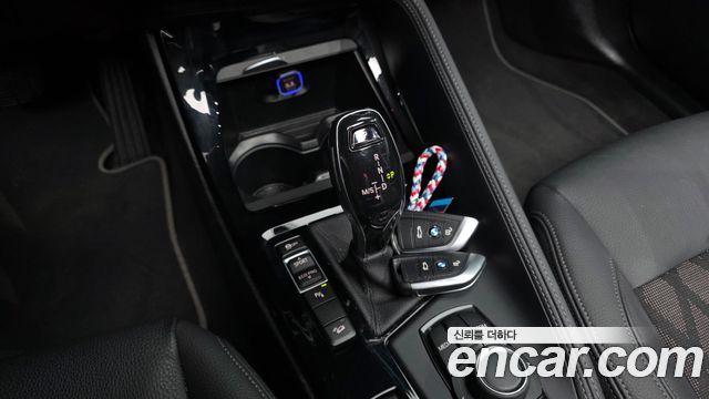 BMW X1 (F48) xDrive 20i Advantage 2021 — фото 9