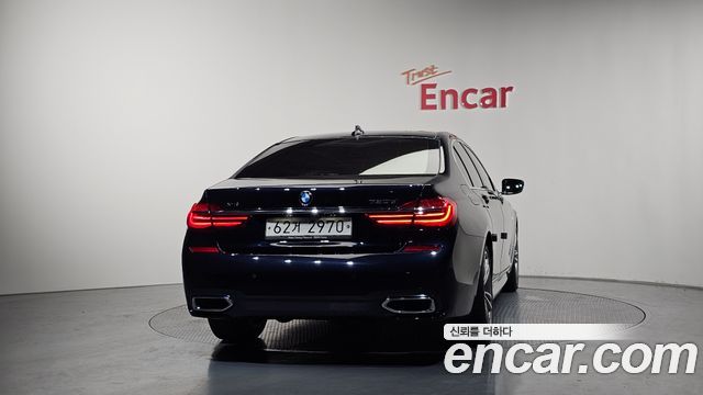 BMW 7 Series (G11) 730d xDrive M Sport 2018 — фото 4