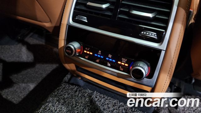 BMW 7 Series (G11) 730d xDrive M Sport 2018 — фото 19