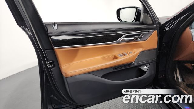 BMW 7 Series (G11) 730d xDrive M Sport 2018 — фото 24