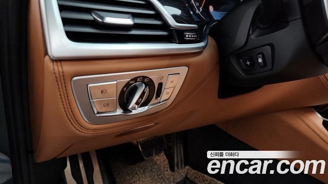 BMW 7 Series (G11) 730d xDrive M Sport 2018 — фото 28