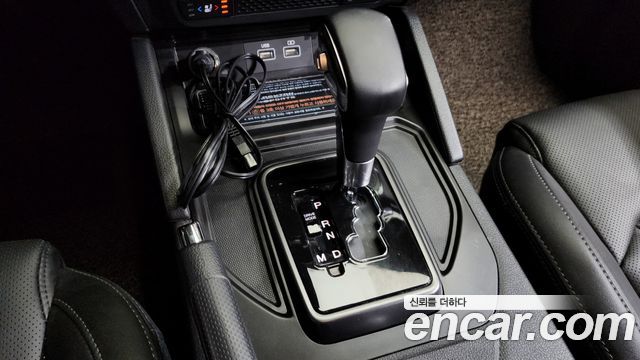 KG Mobility (SsangYong) Rexton Sports Khan Diesel 2.2 4WD Prestige 2022 — фото 9