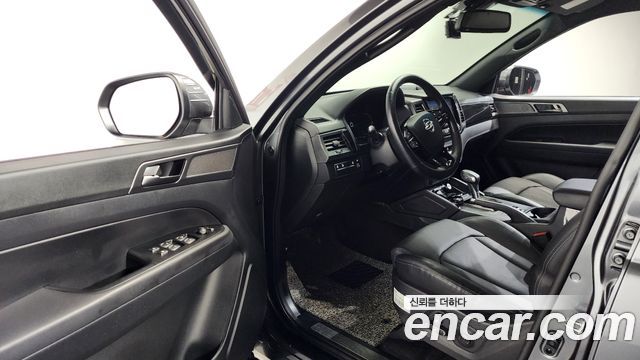 KG Mobility (SsangYong) Rexton Sports Khan Diesel 2.2 4WD Prestige 2022 — фото 10
