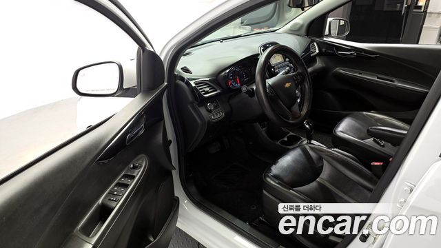 Chevrolet Spark Premier 2019 — фото 10