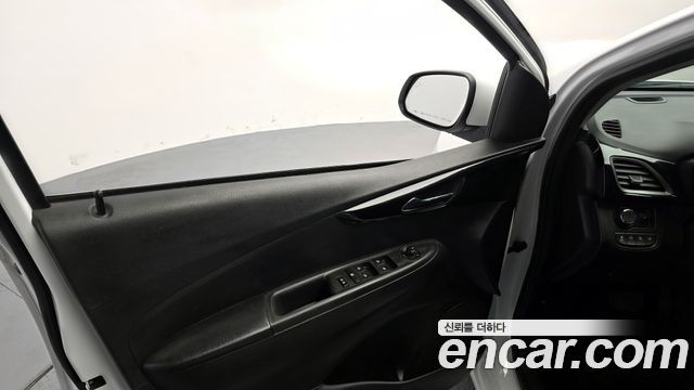 Chevrolet Spark Premier 2019 — фото 30