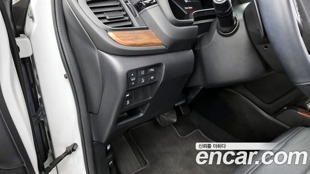 Honda CR-V (V) 2.0 Hybrid Touring 4WD 2022 — фото 17