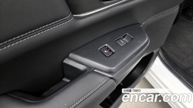 Honda CR-V (V) 2.0 Hybrid Touring 4WD 2022 — фото 19