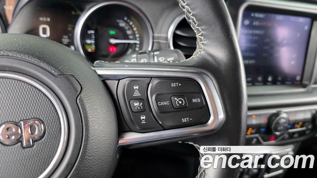 Jeep Wrangler (JL) 2.0 Overland Power Top 4Door 4xe 2021 — фото 18