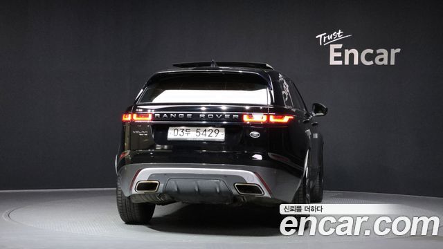 Land Rover Range Rover Velar 3.0 D300 R-Dynamic HSE 2018 — фото 4