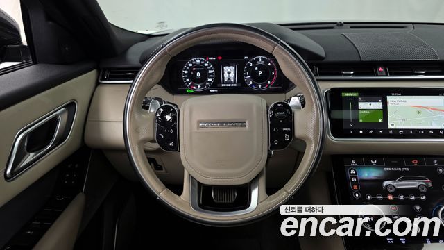 Land Rover Range Rover Velar 3.0 D300 R-Dynamic HSE 2018 — фото 12