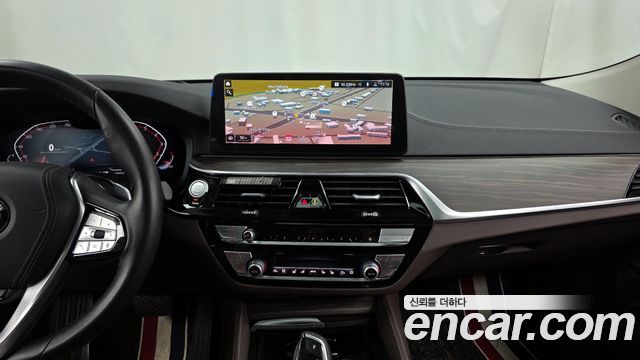 BMW 6 Series GT (G32) 630i xDrive Luxury 2023 — фото 17