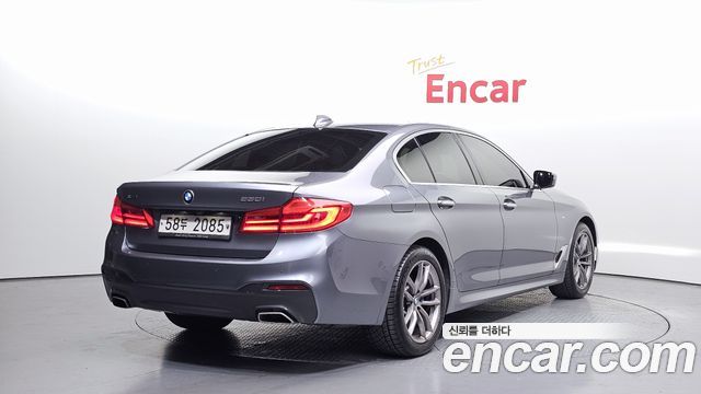 BMW 5 Series (G30) 530i xDrive M Sport Package Plus 2018 — фото 2