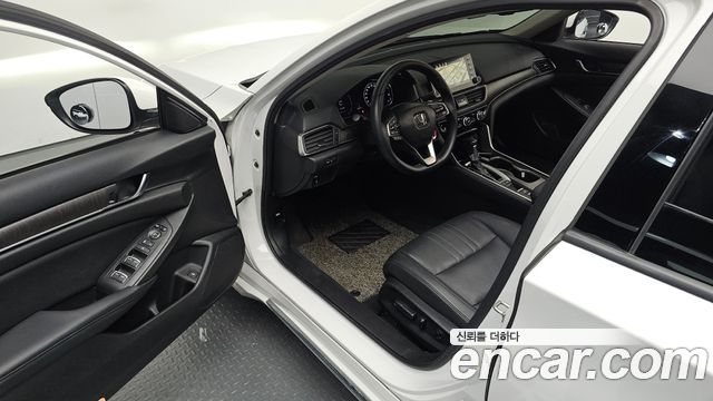 Honda Accord (X) 1.5 Turbo 2018 — фото 11