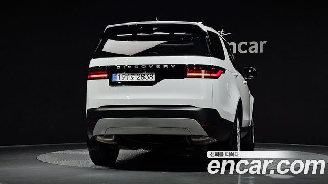 Land Rover Discovery 5 2.0 P300 S 2025 — фото 4