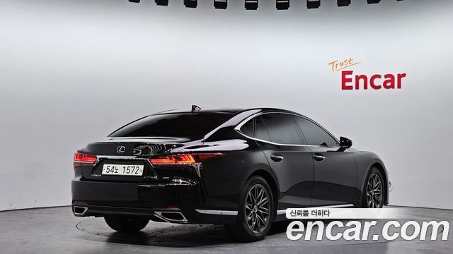 Lexus LS500 (V) 3.5 Luxury AWD 2018 — фото 2