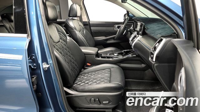 Kia Sorento (IV) Gasoline 2.5T 2WD Signature 2023 — фото 11