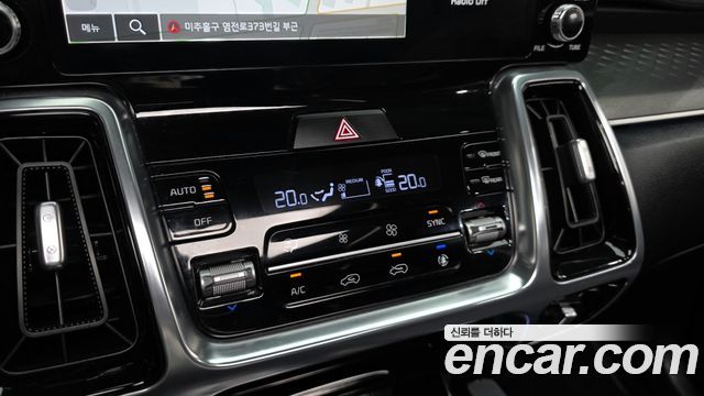Kia Sorento (IV) Gasoline 2.5T 2WD Signature 2023 — фото 32