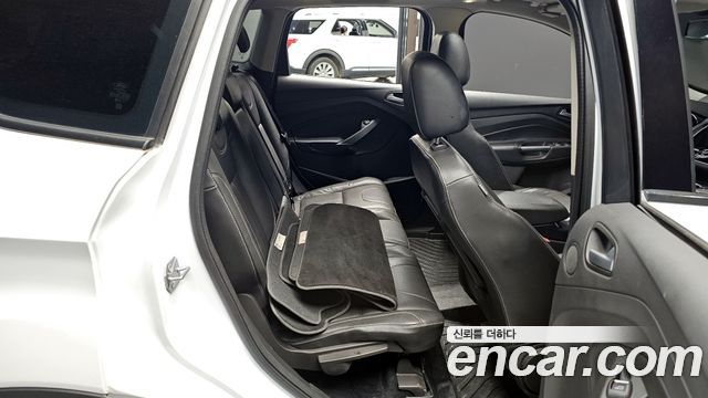 Ford Kuga (II) 2.0 Diesel Titanium 2016 — фото 11