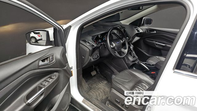 Ford Kuga (II) 2.0 Diesel Titanium 2016 — фото 12