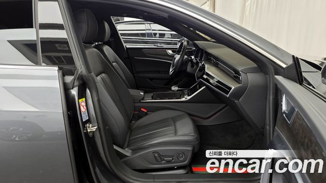 Audi A7 (4K) 45 TDI Quattro Premium 2021 — фото 11