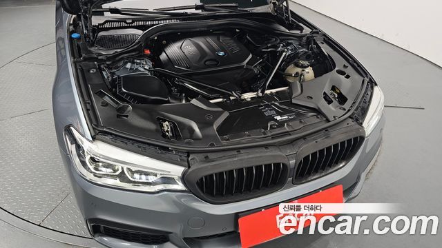 BMW 5 Series (G30) 520d M Sport package 2017 — фото 6