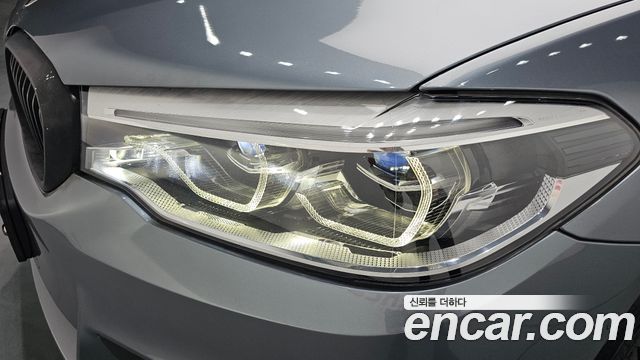 BMW 5 Series (G30) 520d M Sport package 2017 — фото 28