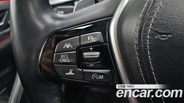 BMW 5 Series (G30) 520d M Sport package 2017 — фото 38