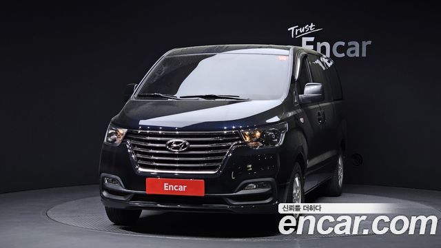 Hyundai Grand Starex Van 5-Seater Modern 2021 — фото 3