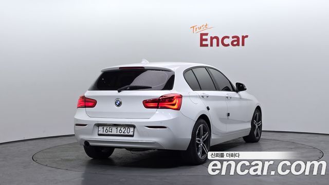 BMW 1 Series (F20) 118d Sport 5Door 2018 — фото 2