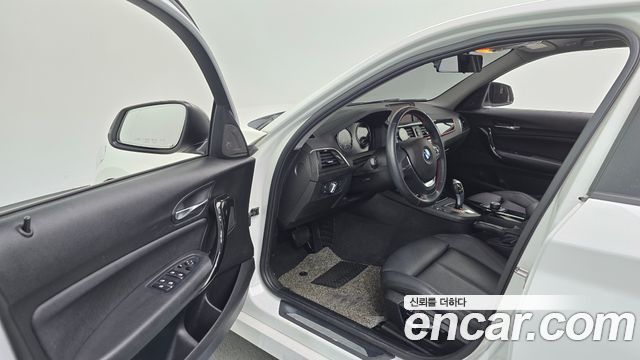 BMW 1 Series (F20) 118d Sport 5Door 2018 — фото 10