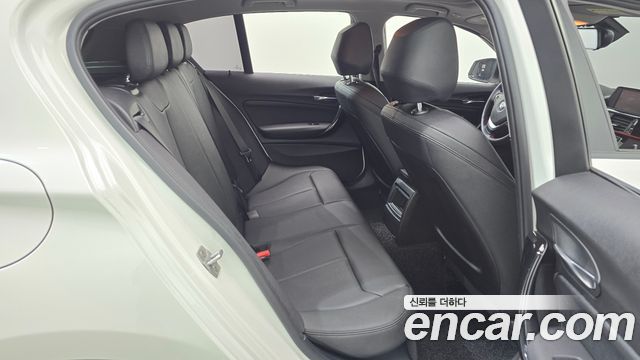 BMW 1 Series (F20) 118d Sport 5Door 2018 — фото 11