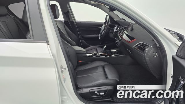 BMW 1 Series (F20) 118d Sport 5Door 2018 — фото 12