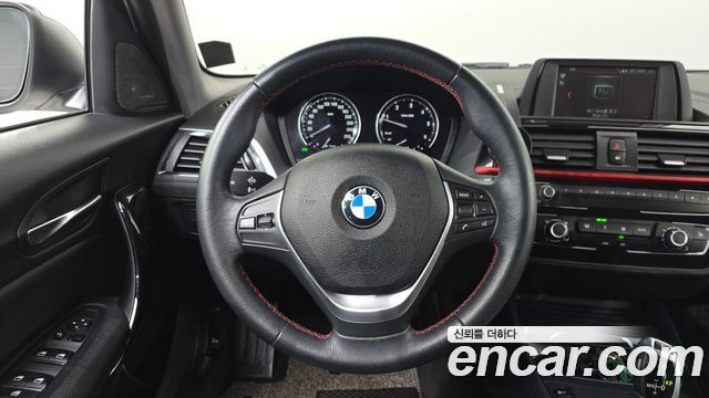BMW 1 Series (F20) 118d Sport 5Door 2018 — фото 13