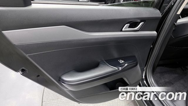 Kia K5 (III) 1.6 Turbo Prestige 2021 — фото 25